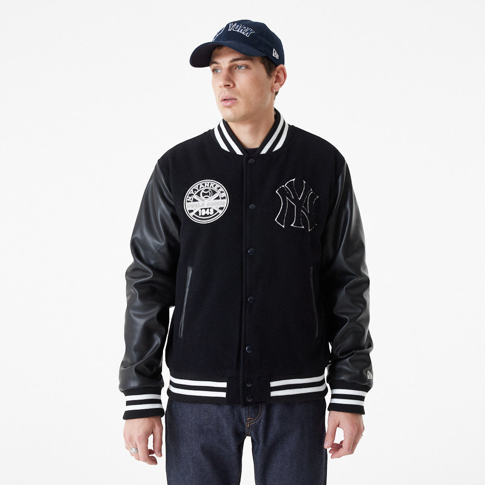 New Era Jacke MLB Large Logo Varsity NY Yankees College Schwarz