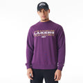 New Era Sweatshirt Los Angeles Lakers INJ OS Crewneck Lila