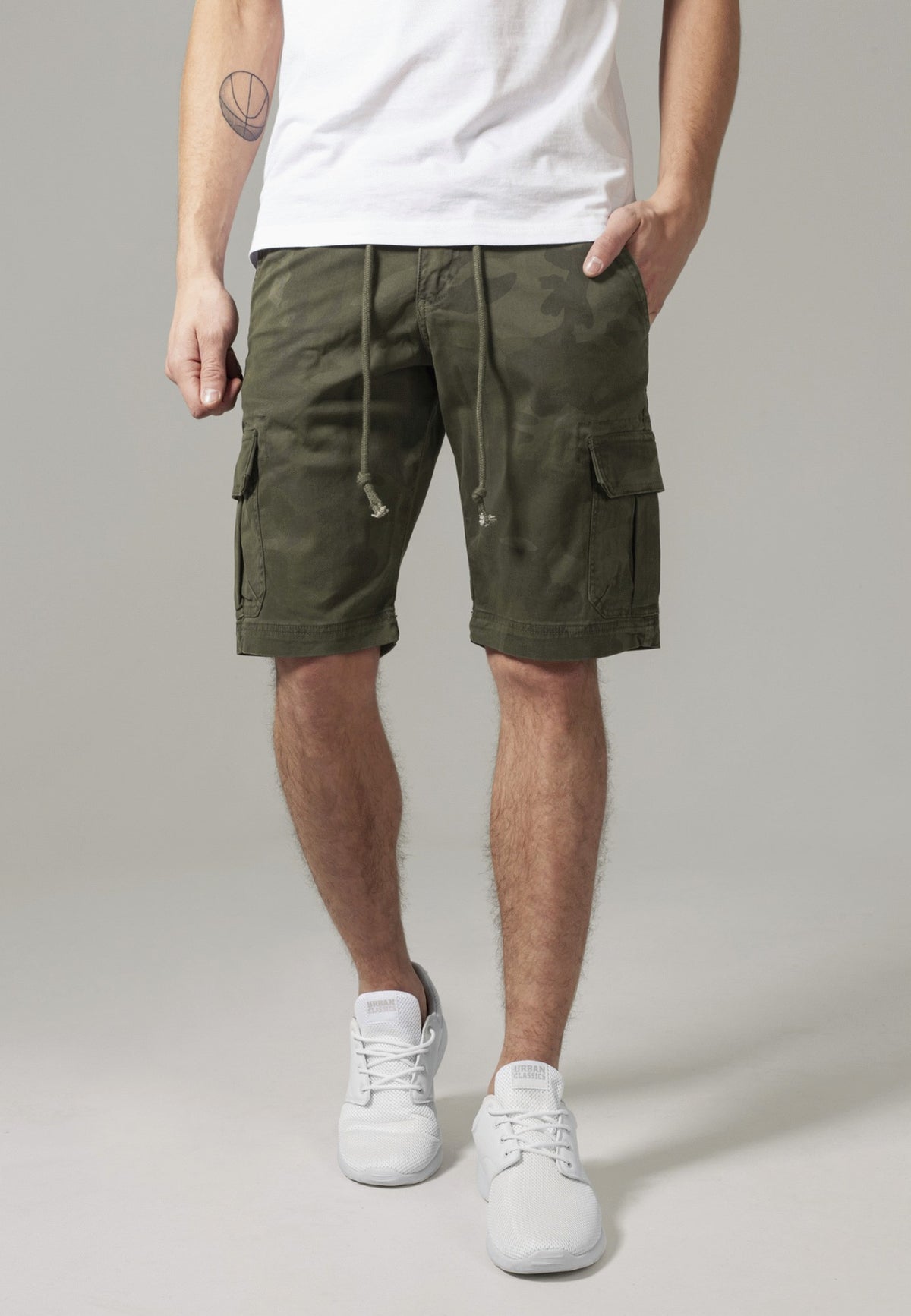 Urban Classics CAMO CARGO SHORT PANT