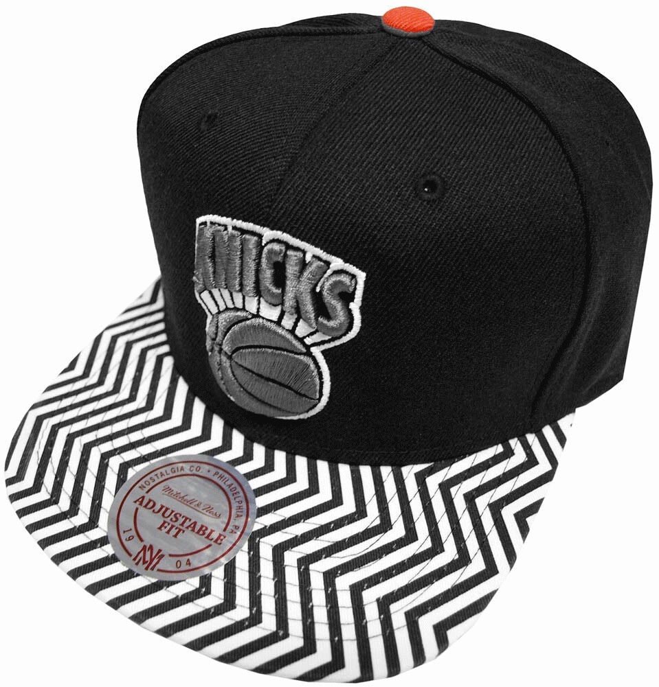 Mitchell&Ness New York Knicks Zigzag Snapback Cap